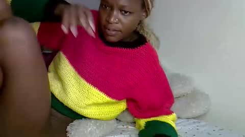 maskedmalkia online show from 03-24-26, 08:25