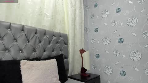 Luna Eva online show from 02-13-26, 02:24