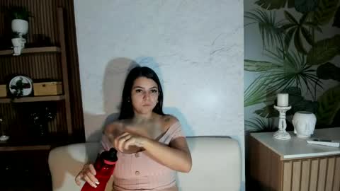 Snapshot of luna_ferrari chatting on 06-07-26, 11:25 luna_ferrari online show from 06-07-26, 11:25