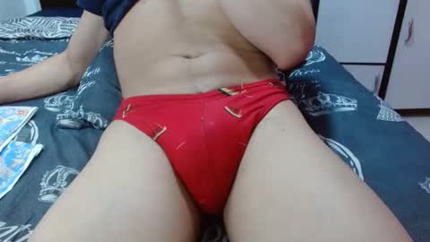 luna ferer online show from 12-23-25, 03:15