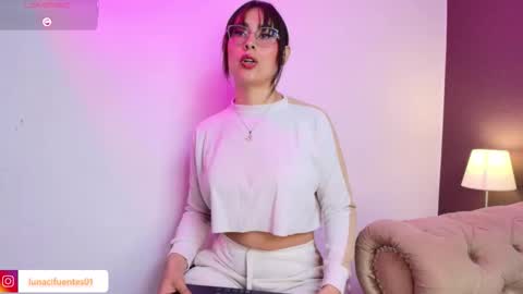 Luna online show from 03-10-26, 10:53