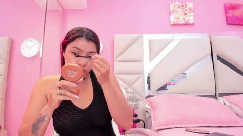 luna_hix online show from 05-06-26, 03:02