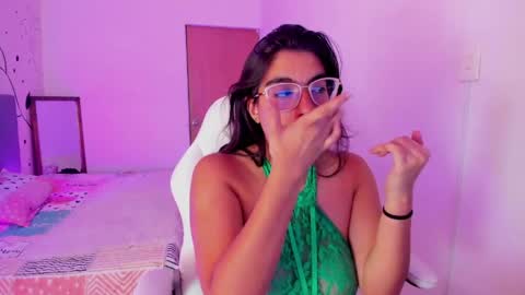 Luna online show from 04-02-26, 06:27