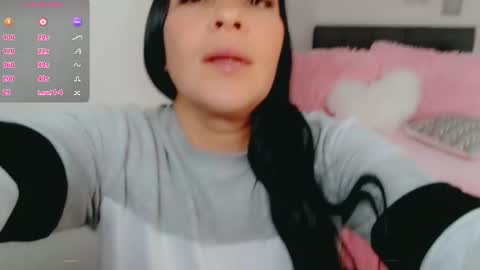 Snapshot of luna_lgomez chatting on 02-05-26, 10:03 luna online show from 02-05-26, 10:03