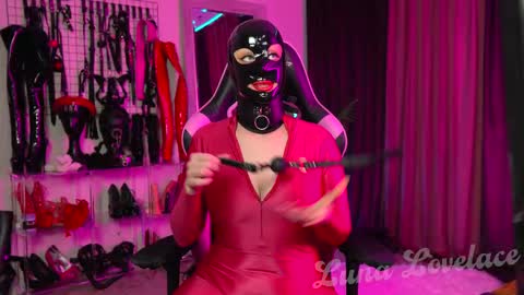 Luna Lovelace online show from 02-15-26, 01:35