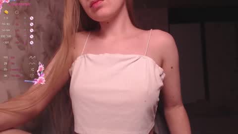 Luna online show from 11-07-25, 10:37