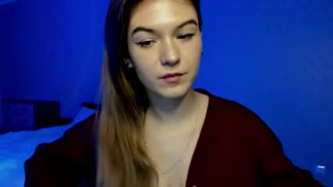 Snapshot of luna_lust_21 chatting on 11-15-25, 03:59 Luna online show from 11-15-25, 03:59