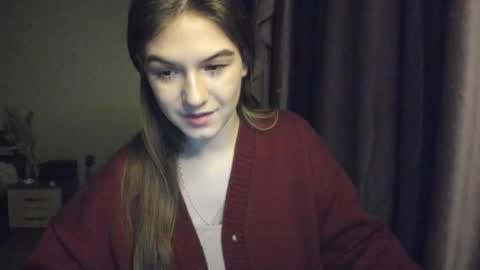 Luna online show from 11-26-25, 02:56