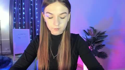 Luna online show from 02-02-26, 04:11