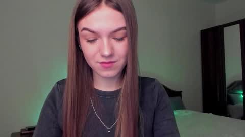 Luna online show from 02-07-26, 04:27