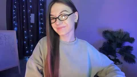 Luna online show from 02-13-26, 04:30