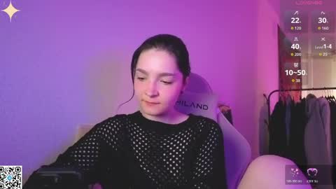 Luna online show from 04-11-26, 12:59