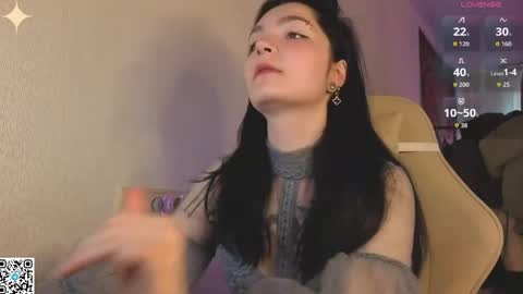 Luna online show from 04-13-26, 12:49