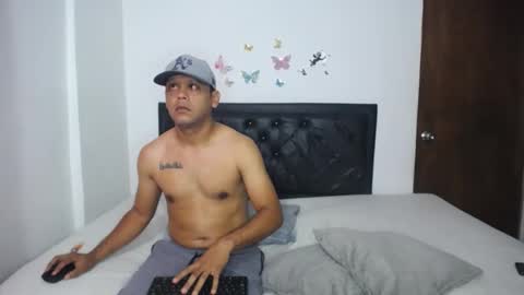 Luna y pitufo online show from 12-17-25, 10:21