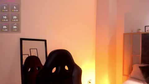 Luna online show from 12-22-25, 02:25