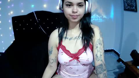 Snapshot of luna_velvet7 chatting on 05-24-26, 11:10 luna_velvet7 online show from 05-24-26, 11:10
