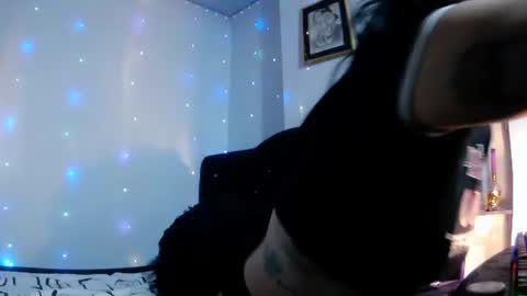 Snapshot of luna_velvet7 chatting on 06-12-26, 02:54 luna_velvet7 online show from 06-12-26, 02:54
