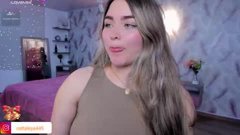  Luna online show from 12-03-25, 02:52