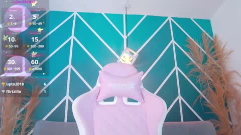 Snapshot of lunaa_lovve chatting on 03-05-25, 04:35 Luna online show from 03-05-25, 04:35