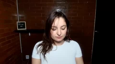 lunaa_m_ online show from 02-24-25, 11:19