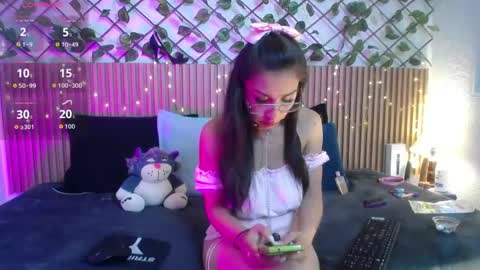 lunaaa_07 online show from 05-13-26, 06:00