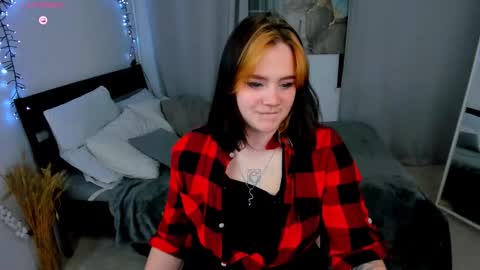 Li online show from 10-06-25, 04:59