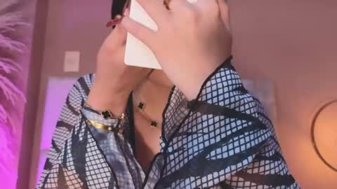 Luna Aspen online show from 04-22-26, 06:42