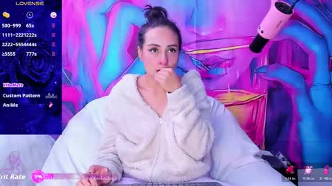 Luna online show from 03-17-26, 05:27