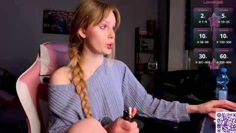 Britney online show from 04-12-26, 08:47