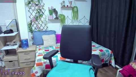 Luna online show from 01-27-25, 08:40