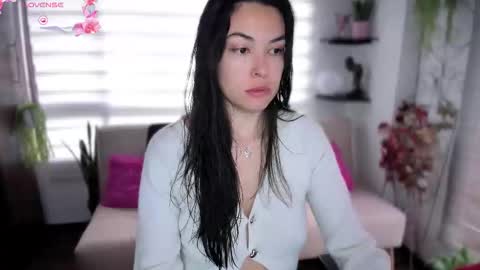 Luna online show from 09-27-25, 08:47