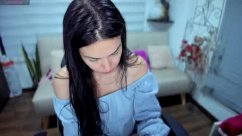 Luna online show from 12-21-25, 12:51