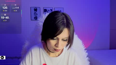 Snapshot of lunagothgirl chatting on 04-04-26, 05:16 Luna online show from 04-04-26, 05:16