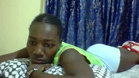 lunah_kitty online show from 04-07-26, 04:57