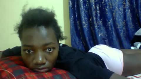 lunah_kitty online show from 04-29-26, 10:52