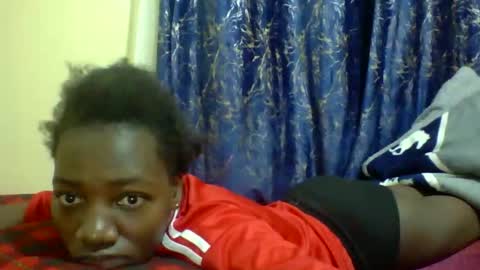 lunah_kitty online show from 05-01-26, 03:44