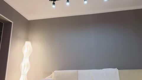 Luna online show from 12-15-25, 03:33