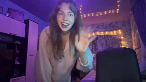 Luna online show from 03-10-26, 12:43