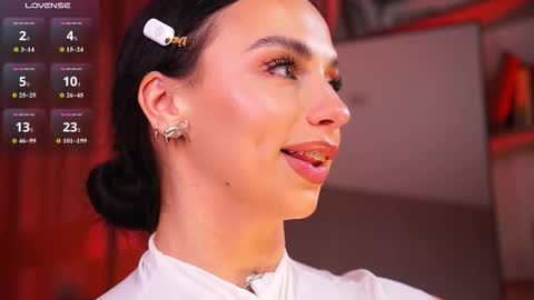 Luna  next streams Mon Fri Sat Sun 8pm-5am gmt0 online show from 03-02-26, 05:08