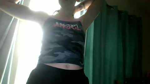 lunapixie2020 online show from 06-19-26, 10:24