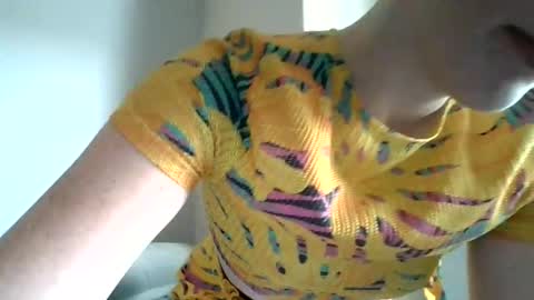 lunapixie2020 online show from 06-28-26, 11:33