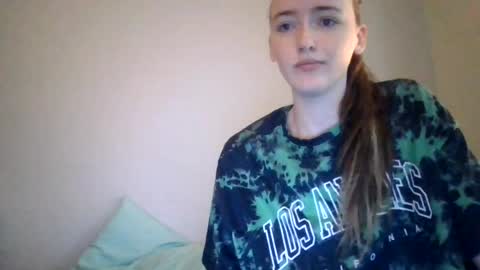 lunapixie2020 online show from 07-25-26, 11:57