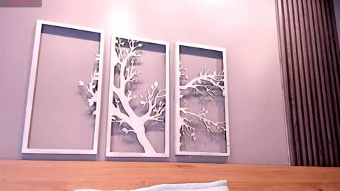 Luna  online show from 12-17-25, 06:58