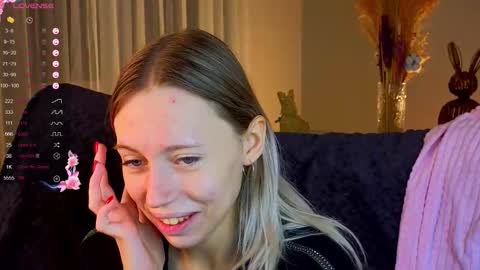 Kelly online show from 12-01-25, 02:33