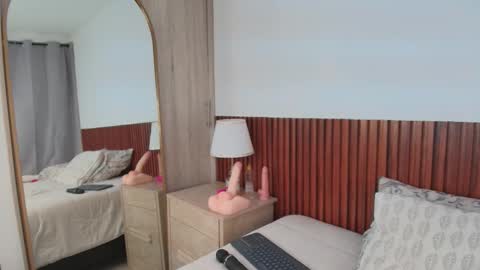 Luna Rousse online show from 02-26-26, 10:31