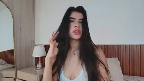 Luna Rousse online show from 04-08-26, 03:17