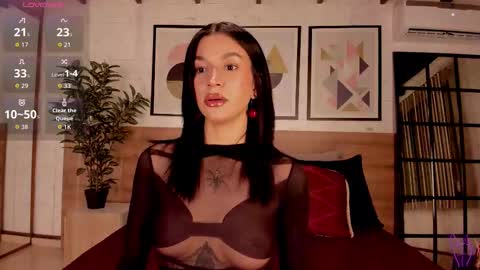 Snapshot of lunaruso chatting on 10-31-25, 08:21 Luna Ruso online show from 10-31-25, 08:21