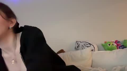 lunasnow online show from 02-17-26, 02:57