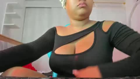 luna online show from 10-27-25, 01:26