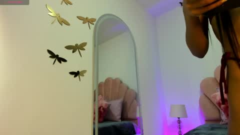 Snapshot of lunavelour_ chatting on 05-01-26, 10:53 Luna online show from 05-01-26, 10:53